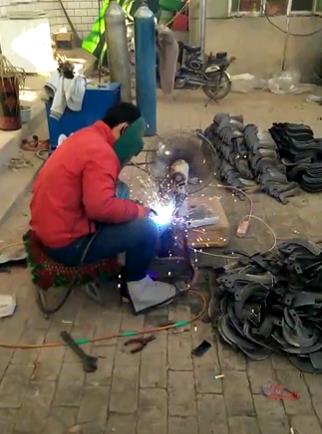 ��Ӳ���F���w���P���ĥ�Ѻ�ˎо���z